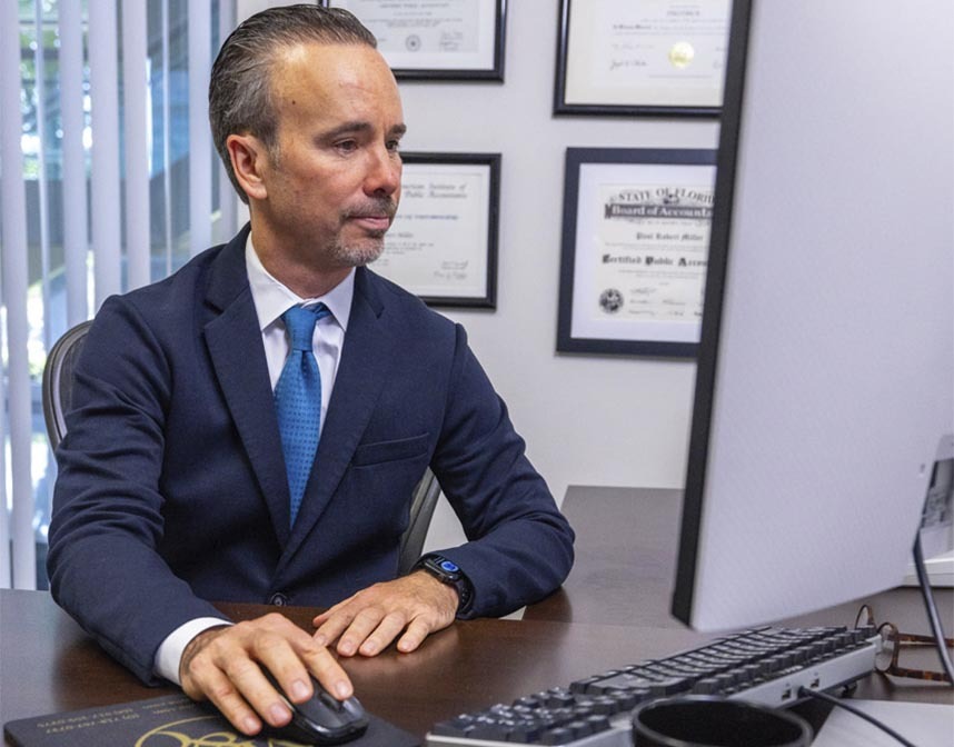 CPA reviewing capital gains tax planning before the sale of an investment or business asset